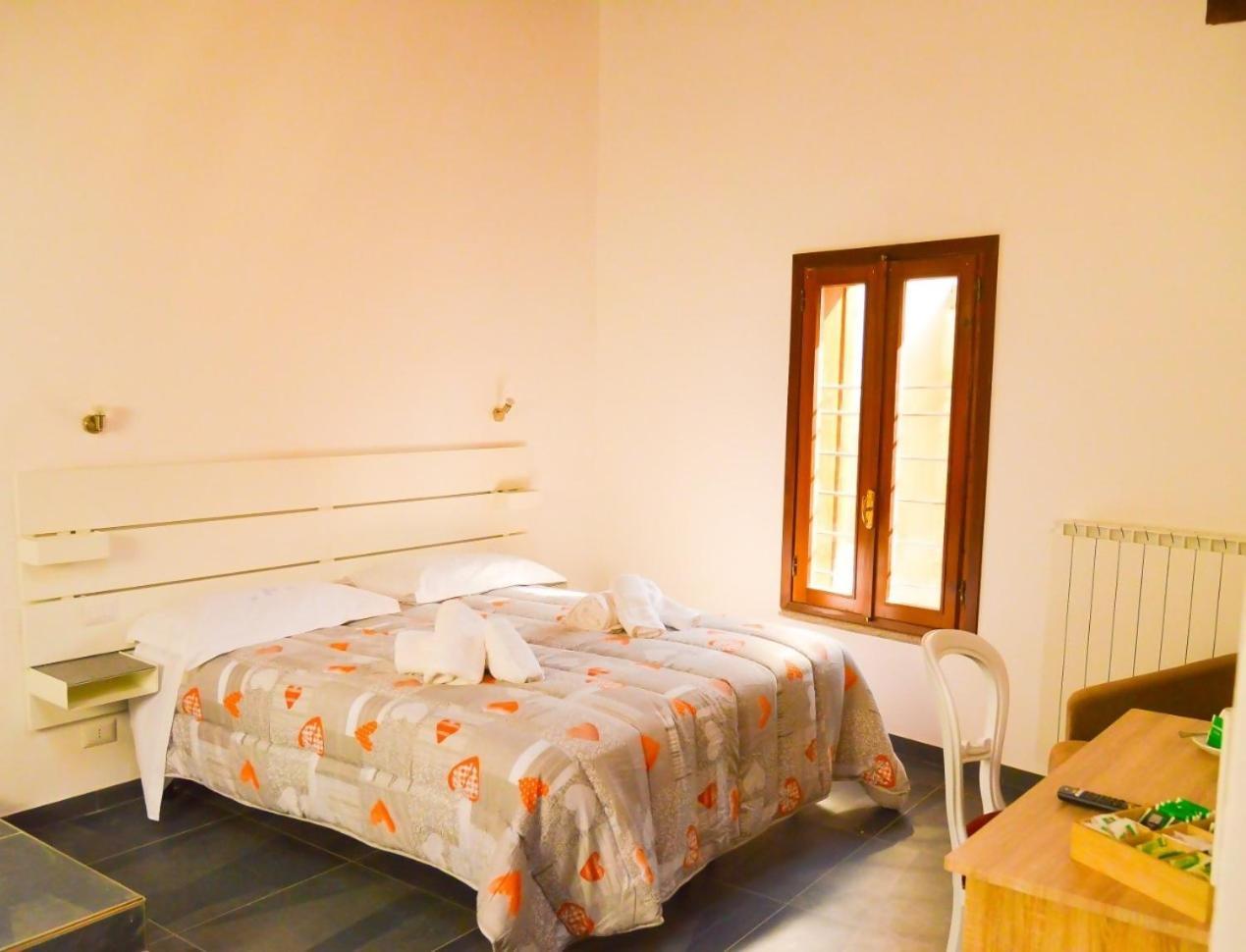 La Plaza B&B Cavaglia ภายนอก รูปภาพ